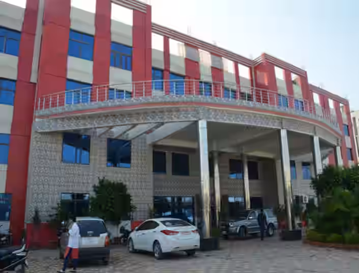 Career Instt. Of Medical Sciences & Hospital, Lucknow